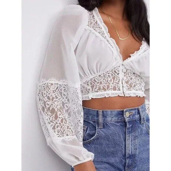 For Love and  Lemons 🍋 Freya White Lace   Trim Crop Top. Size XS. - Picture 2 of 13